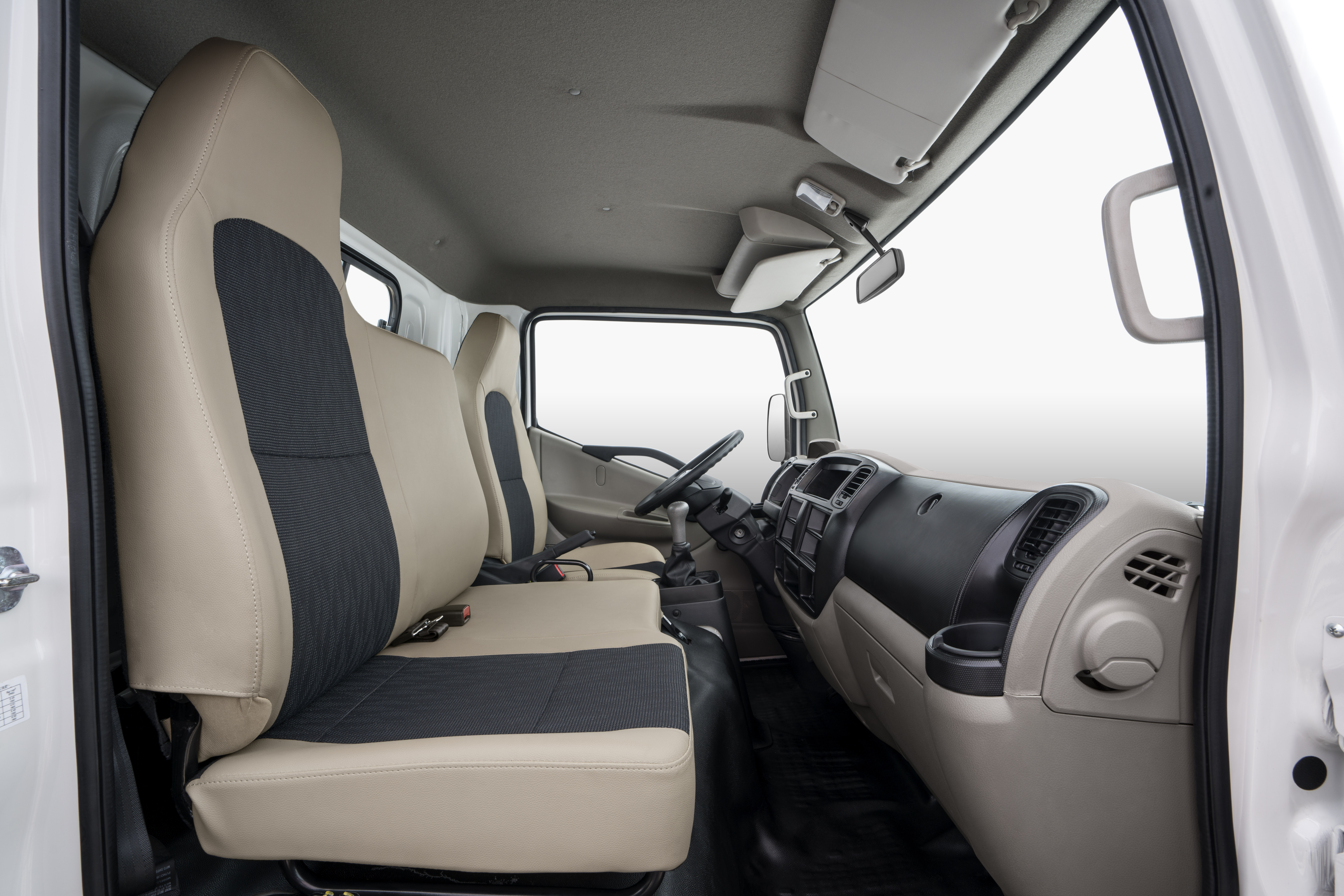 PARTNER 14'/17'_Slider_image_1